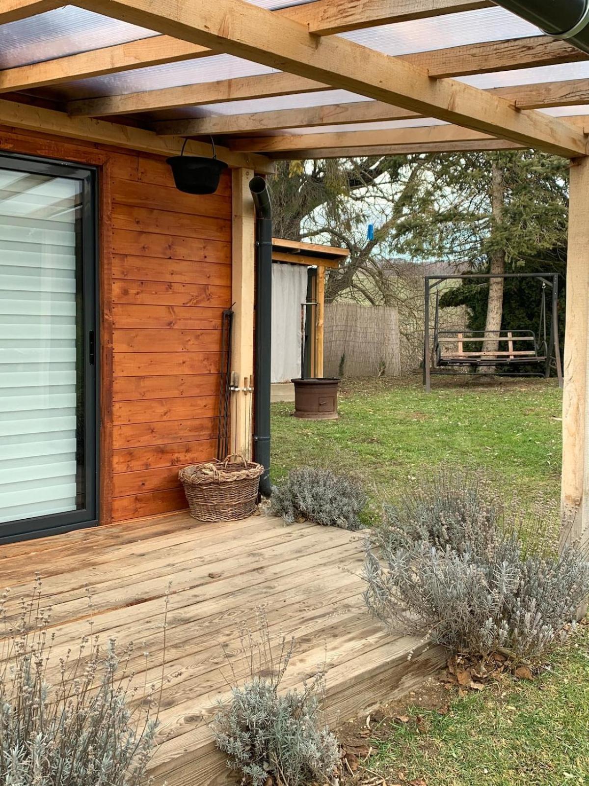 Tejfeles Vendeghaz Apartamento Porva Exterior foto
