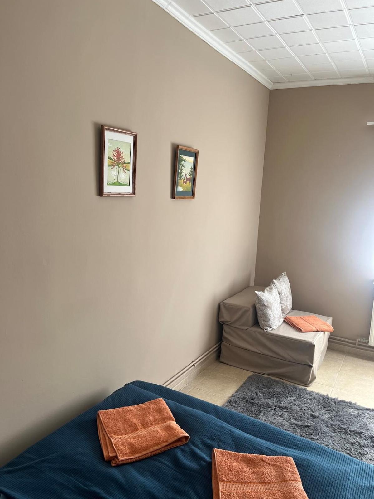 Tejfeles Vendeghaz Apartamento Porva Exterior foto